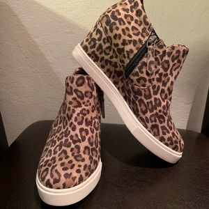 Leopard Wedge Sneakers (6.5)